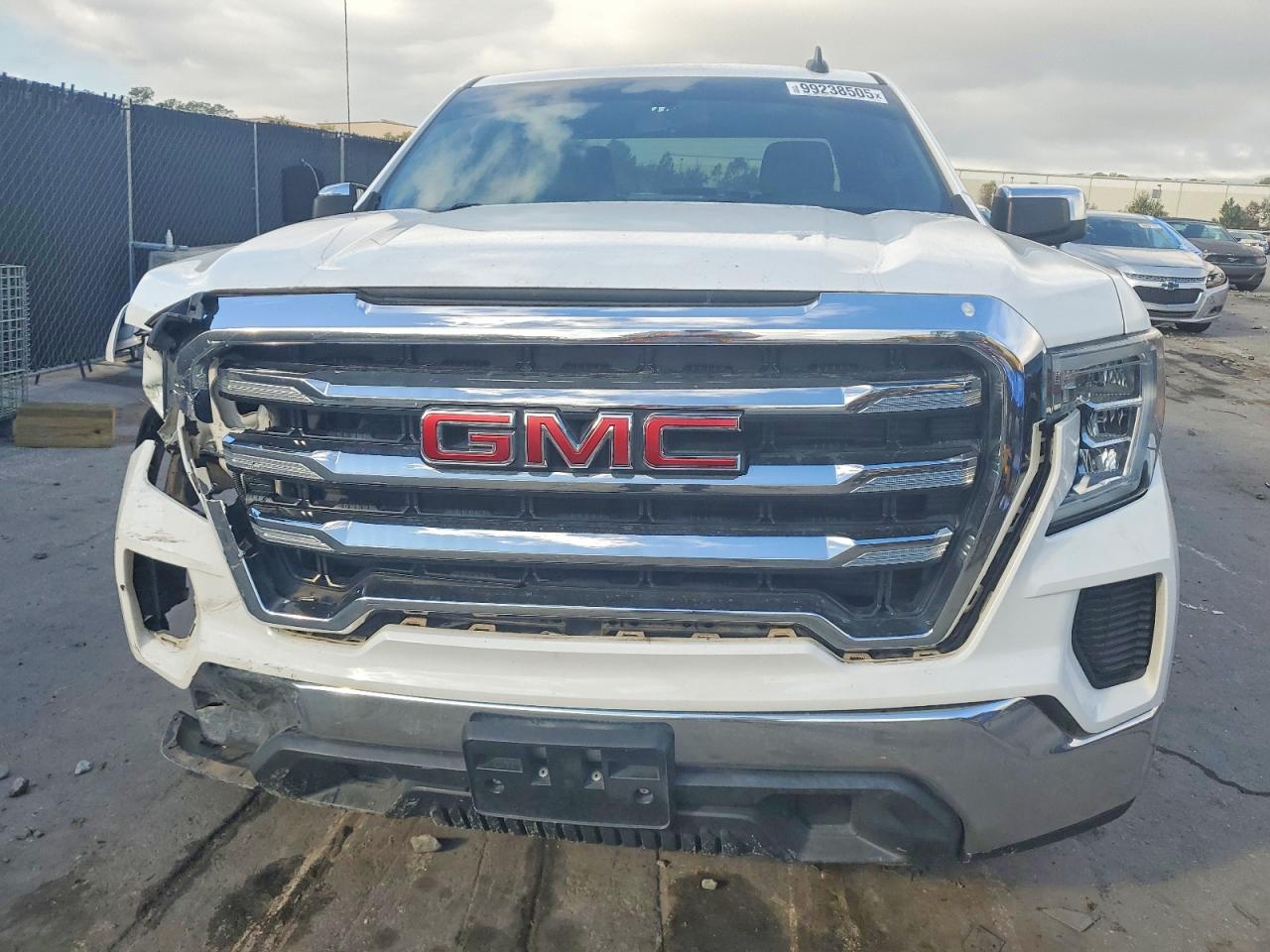 2019 GMC SIERRA C1500 SLE photo 5
