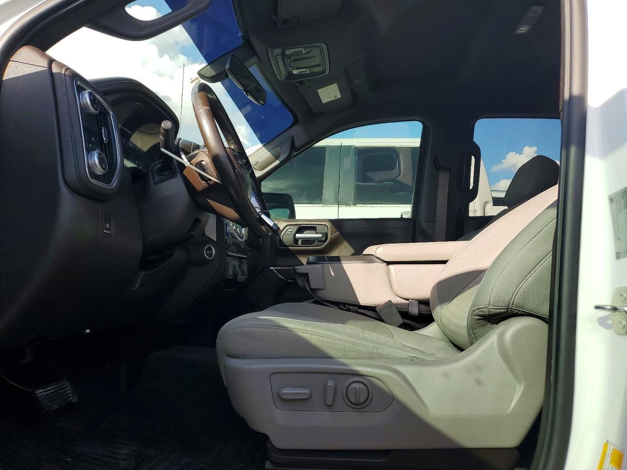 2019 GMC SIERRA C1500 SLE photo 7