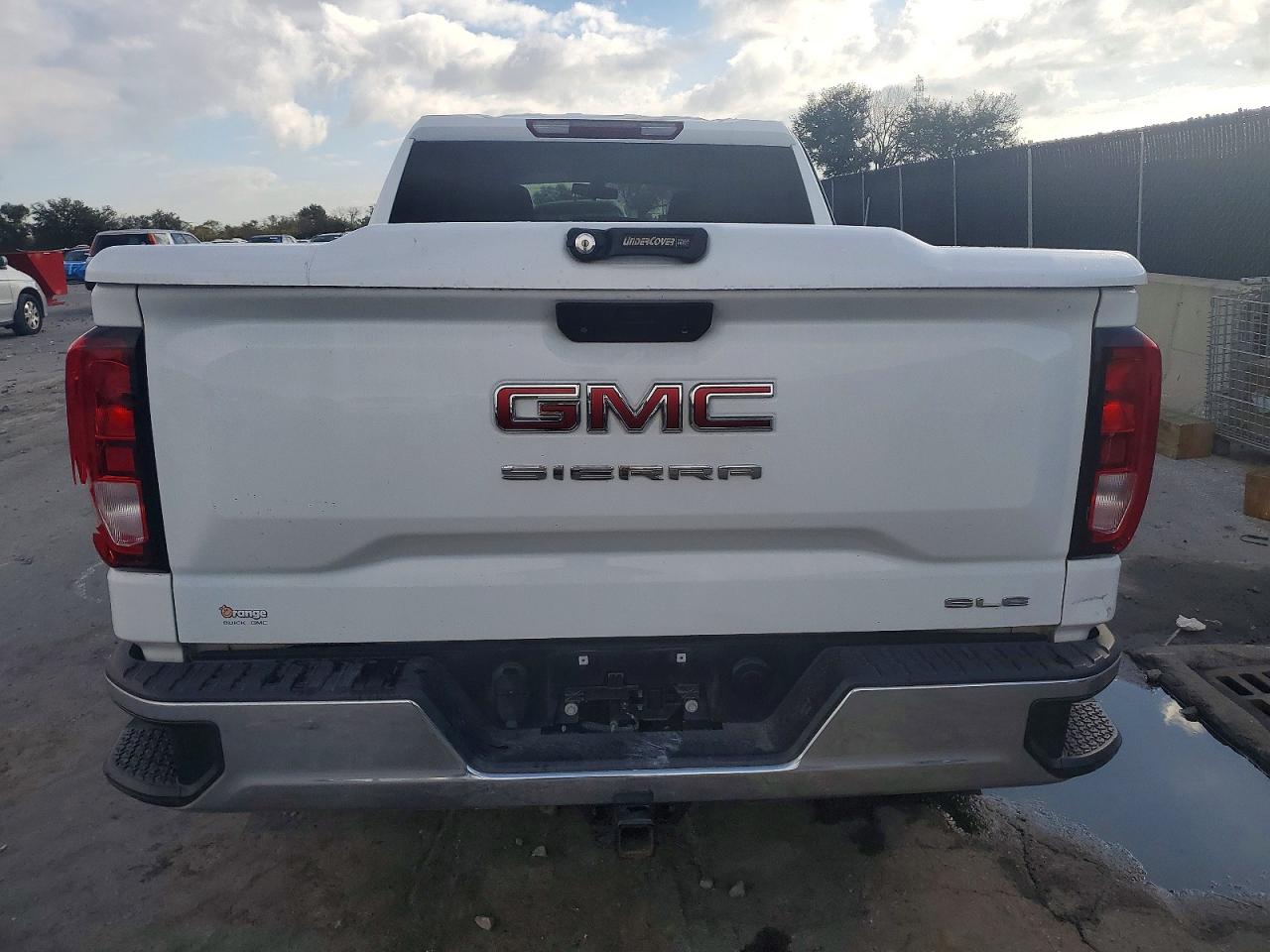 2019 GMC SIERRA C1500 SLE photo 6