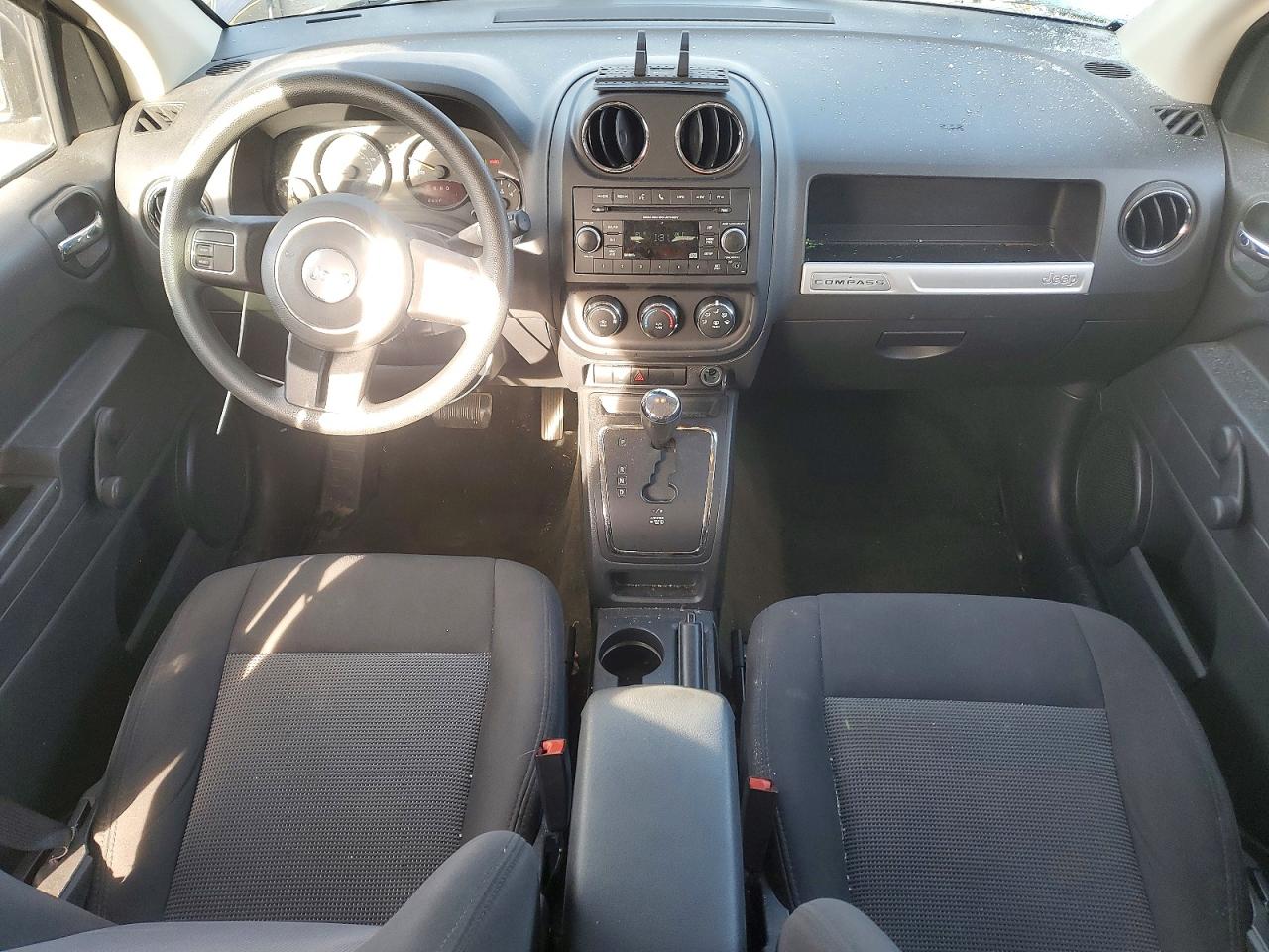 2016 JEEP COMPASS SPORT photo 8