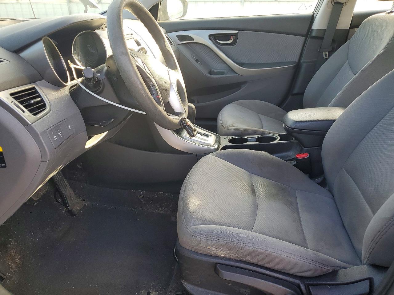 2013 HYUNDAI ELANTRA GLS photo 7