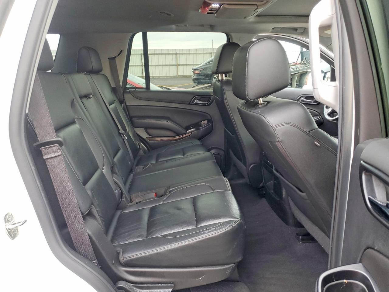 2020 CHEVROLET TAHOE C1500 LT photo 11