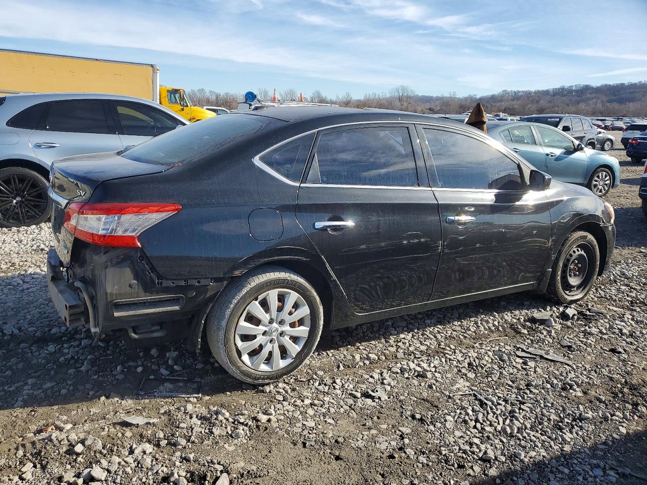 2014 NISSAN SENTRA S photo 3