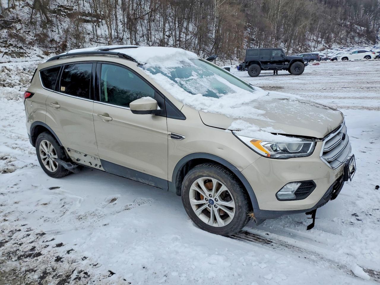 2018 FORD ESCAPE SEL photo 4