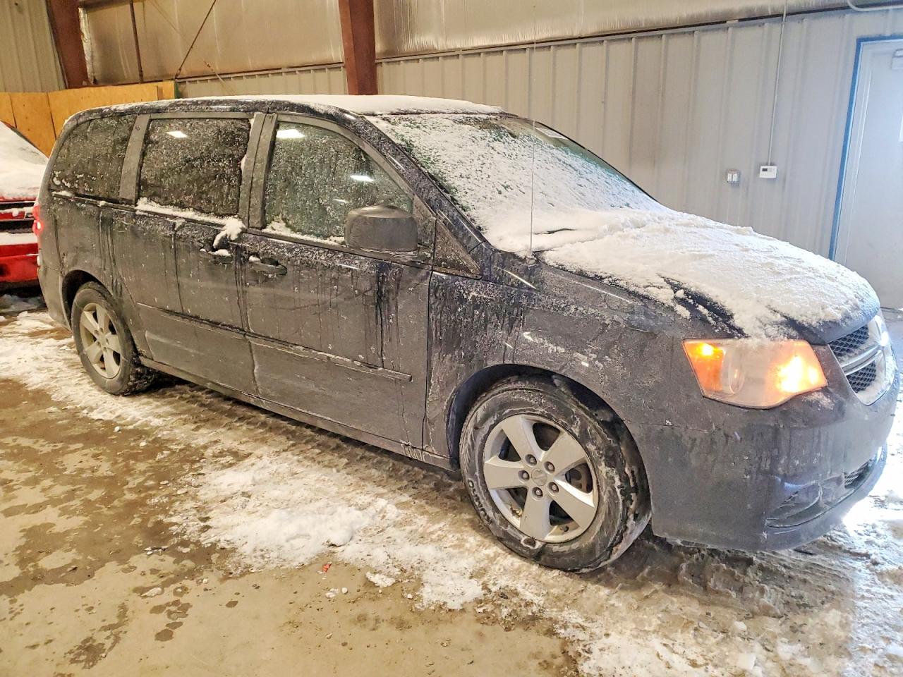 2013 DODGE GRAND CARAVAN SE photo 4