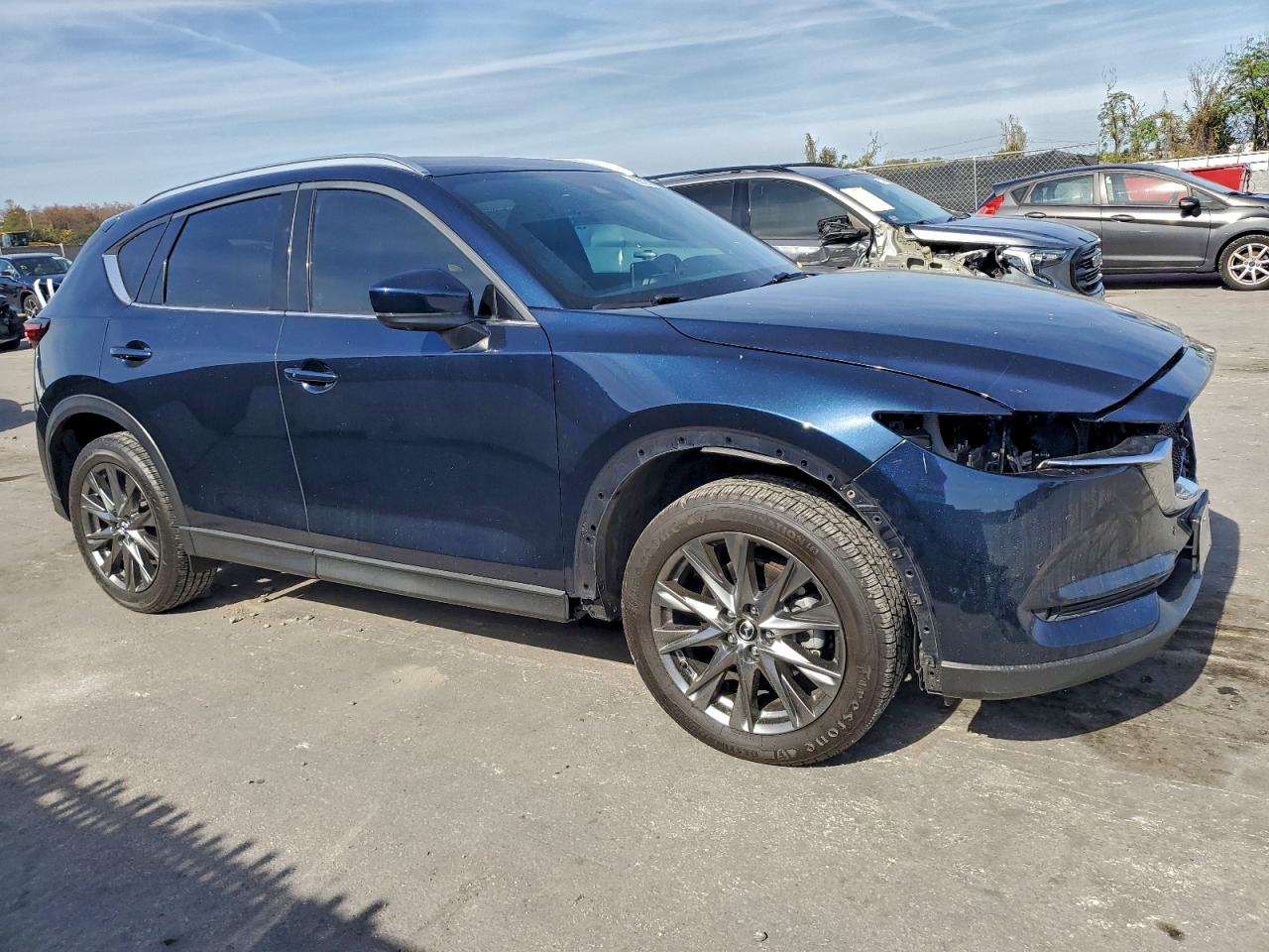 2021 MAZDA CX-5 SIGNATURE photo 4