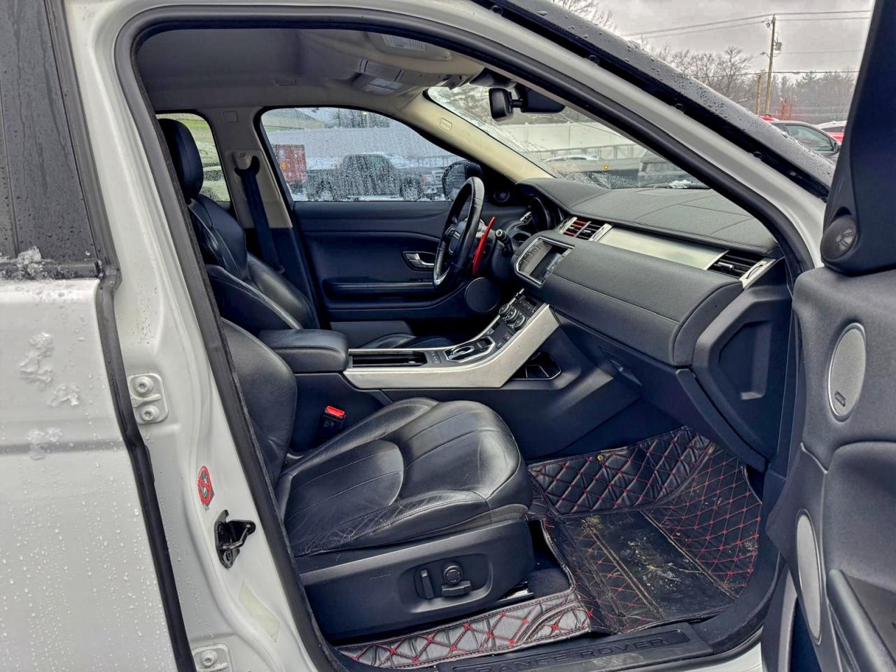 2016 LAND ROVER RANGE ROVER EVOQUE SE photo 9