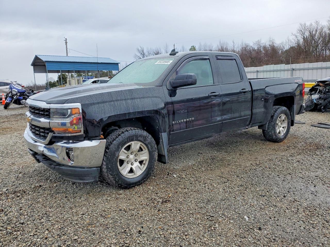 2017 CHEVROLET SILVERADO