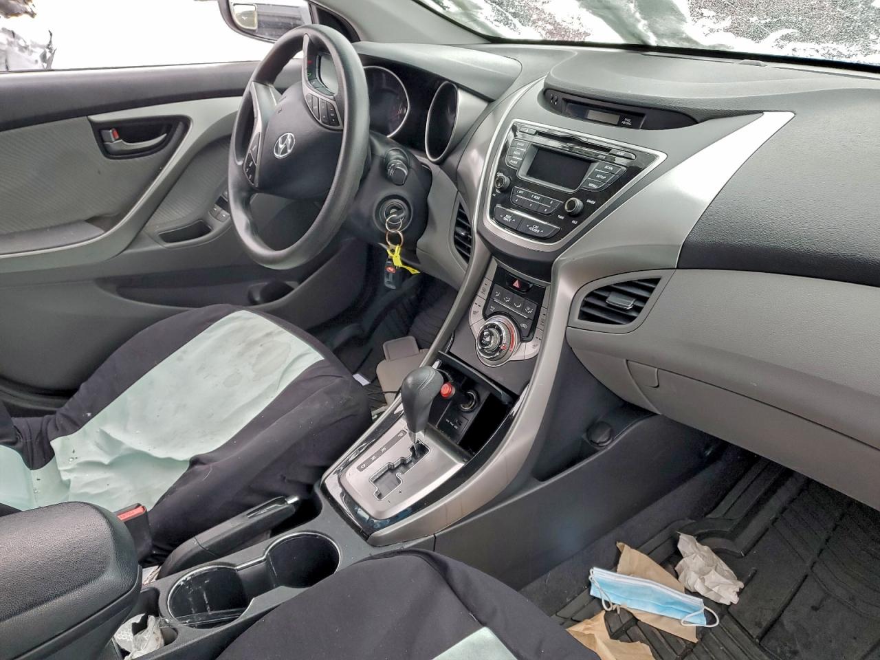 2013 HYUNDAI ELANTRA GLS photo 9