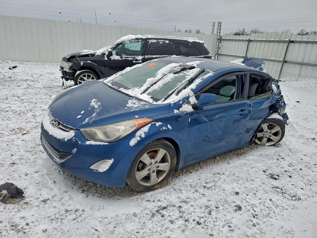 2013 HYUNDAI ELANTRA