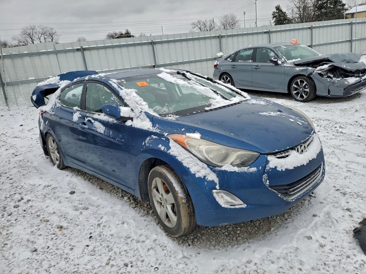 2013 HYUNDAI ELANTRA GLS photo 4