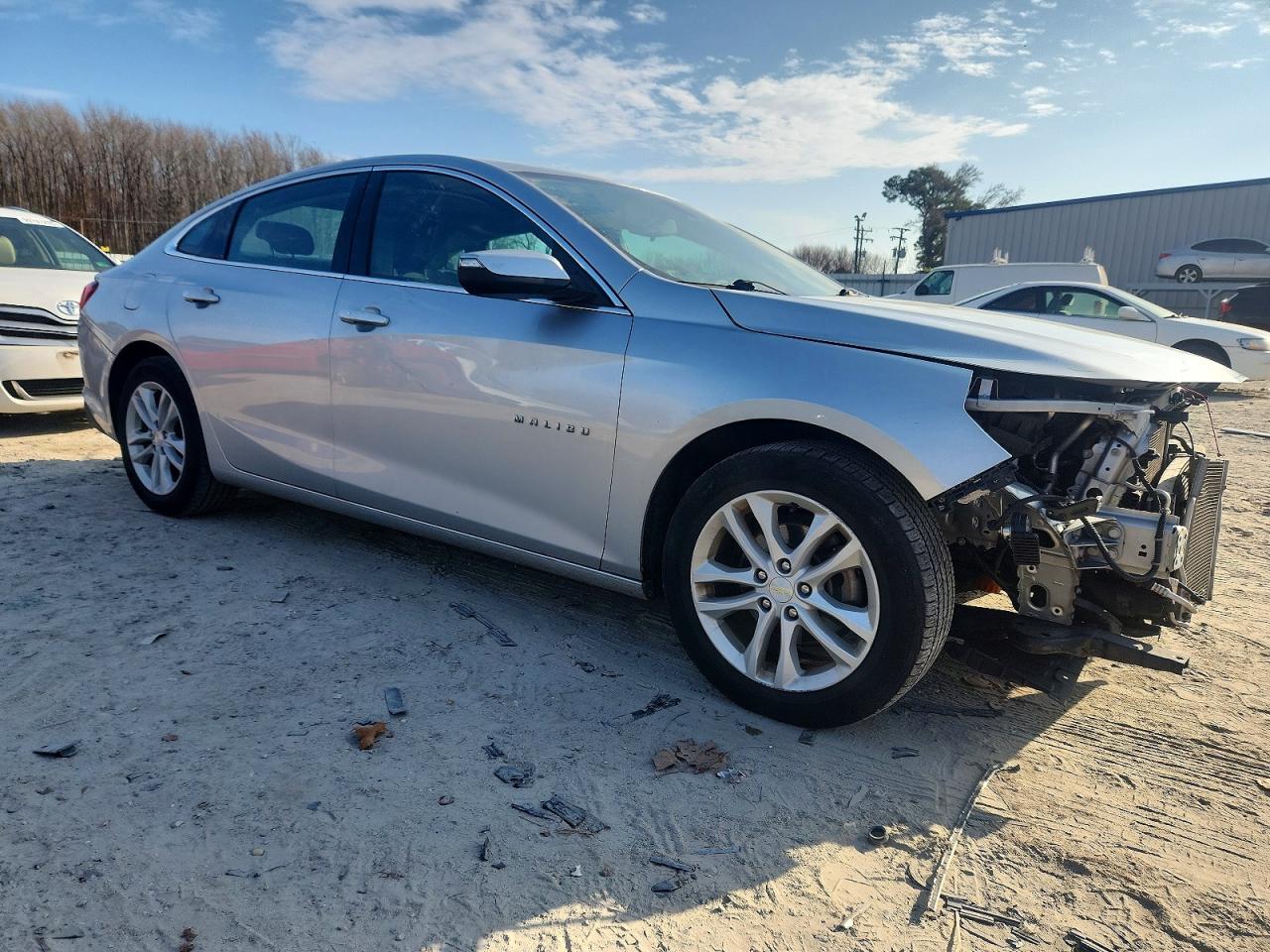 2018 CHEVROLET MALIBU LT photo 4