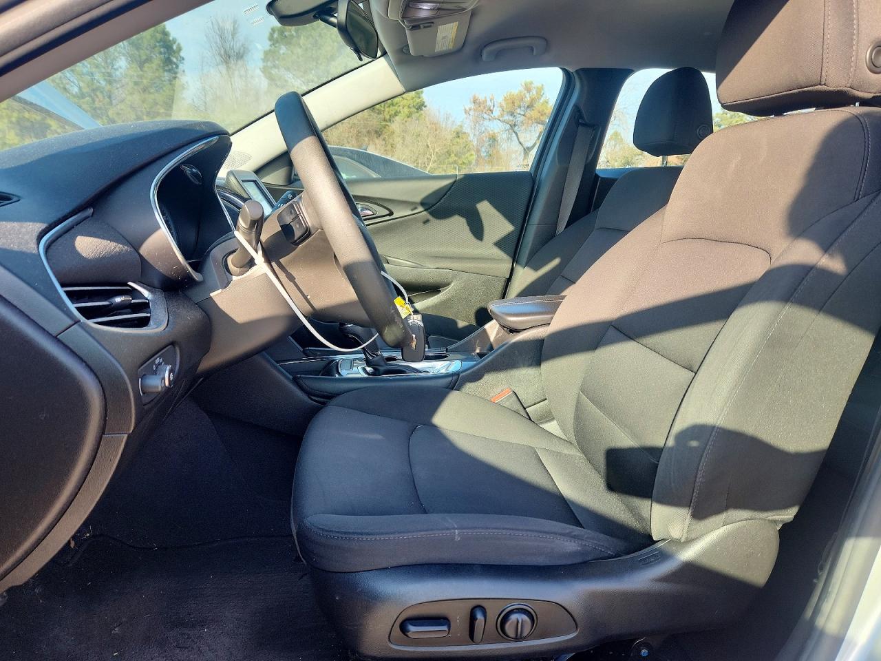 2018 CHEVROLET MALIBU LT photo 7