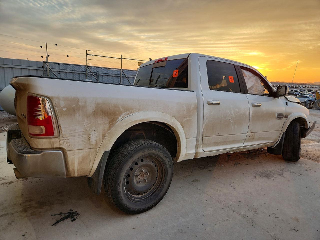 2014 RAM 1500 LONGHORN photo 3