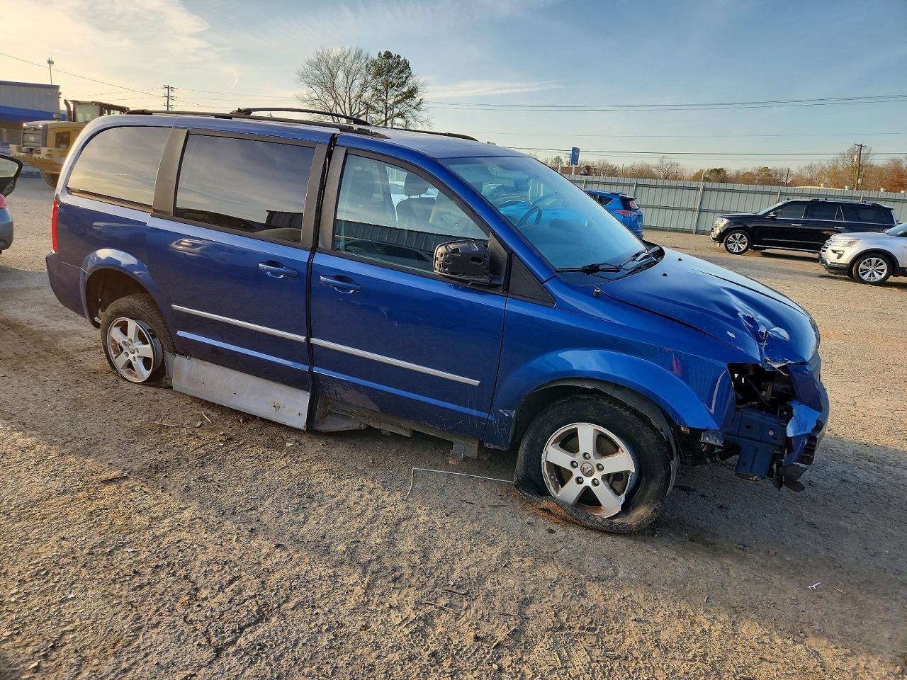 2010 DODGE GRAND CARAVAN SXT photo 4
