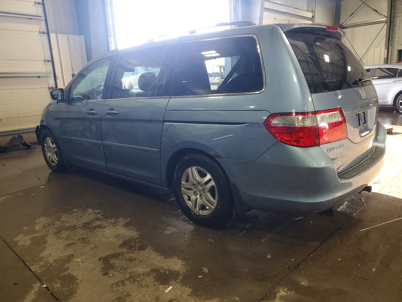 2006 HONDA ODYSSEY EX photo 2