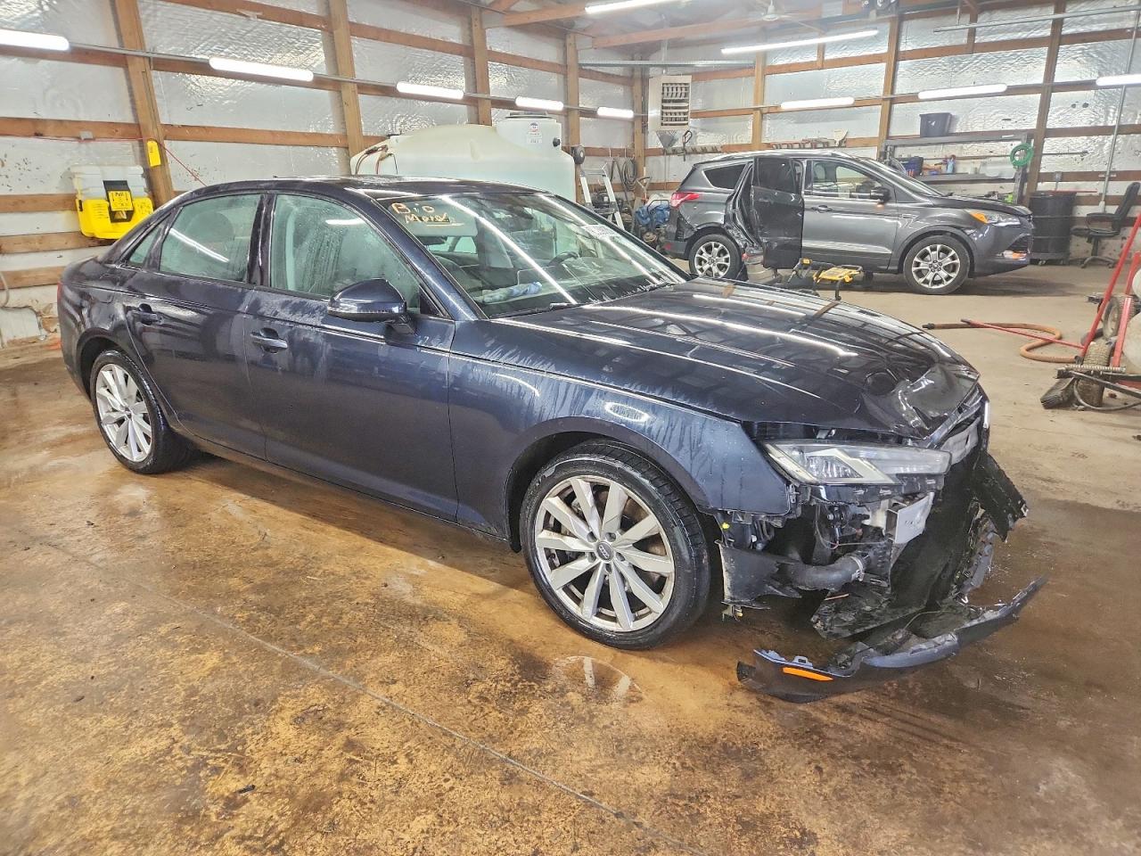 2017 AUDI A4 PREMIUM photo 4