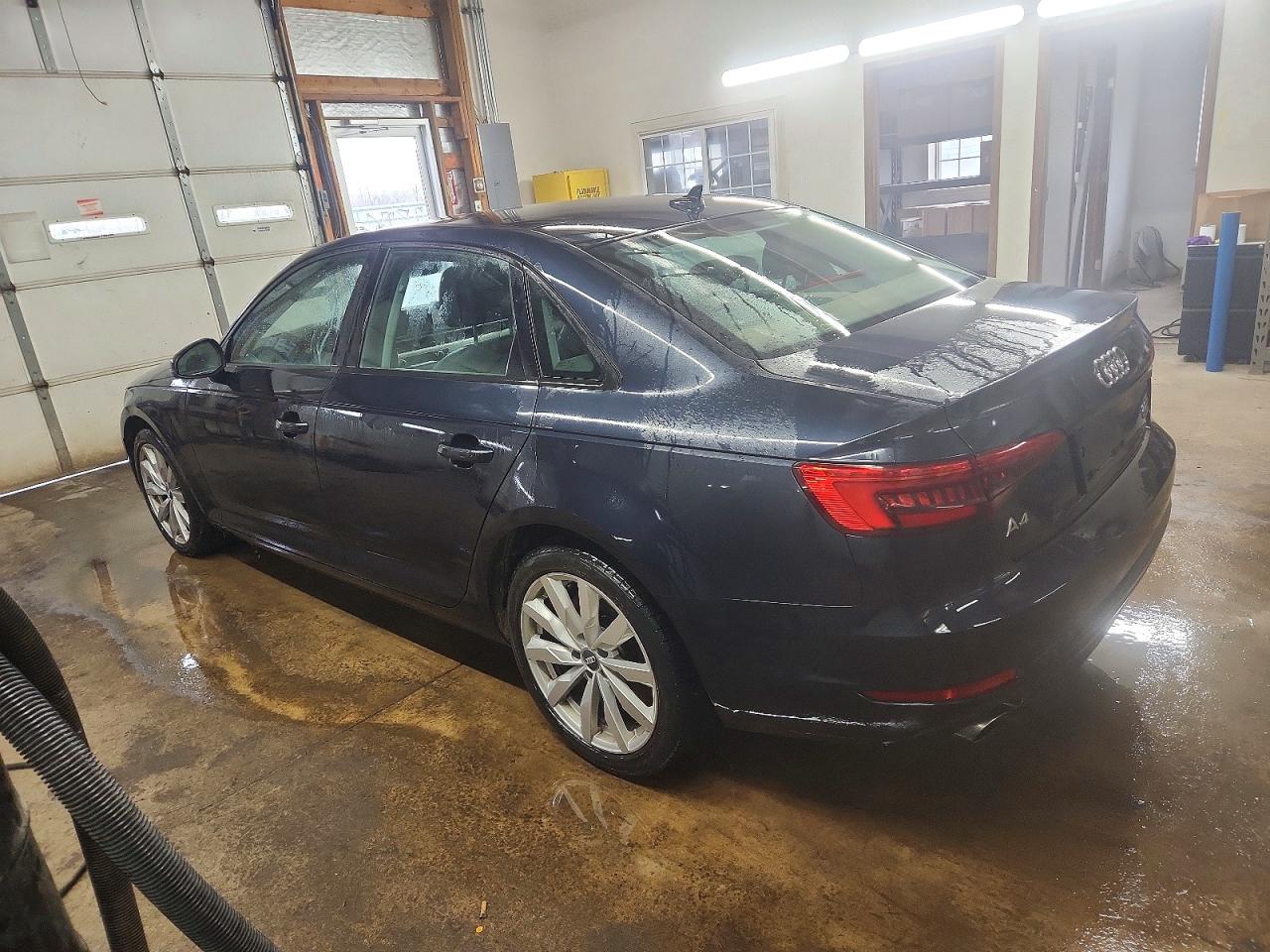 2017 AUDI A4 PREMIUM photo 2