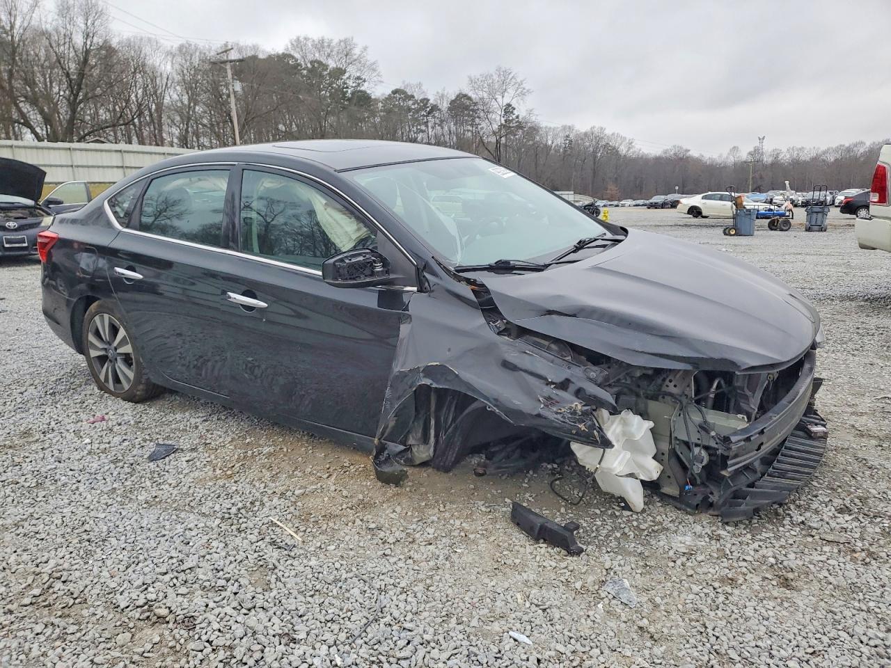2019 NISSAN SENTRA S photo 4