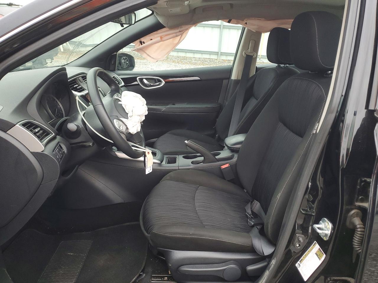 2019 NISSAN SENTRA S photo 7