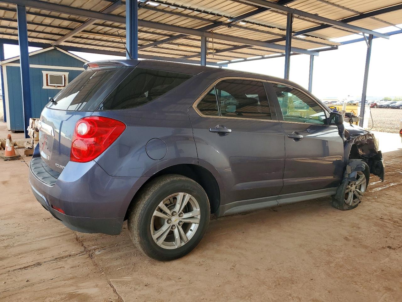 2013 CHEVROLET EQUINOX LS photo 3