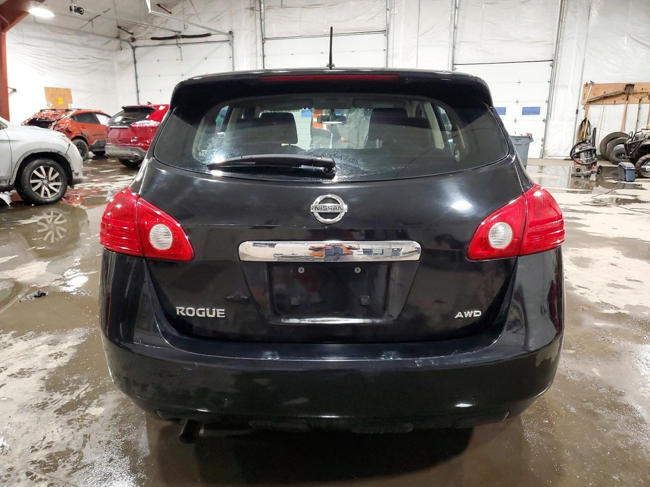 2013 NISSAN ROGUE S photo 6