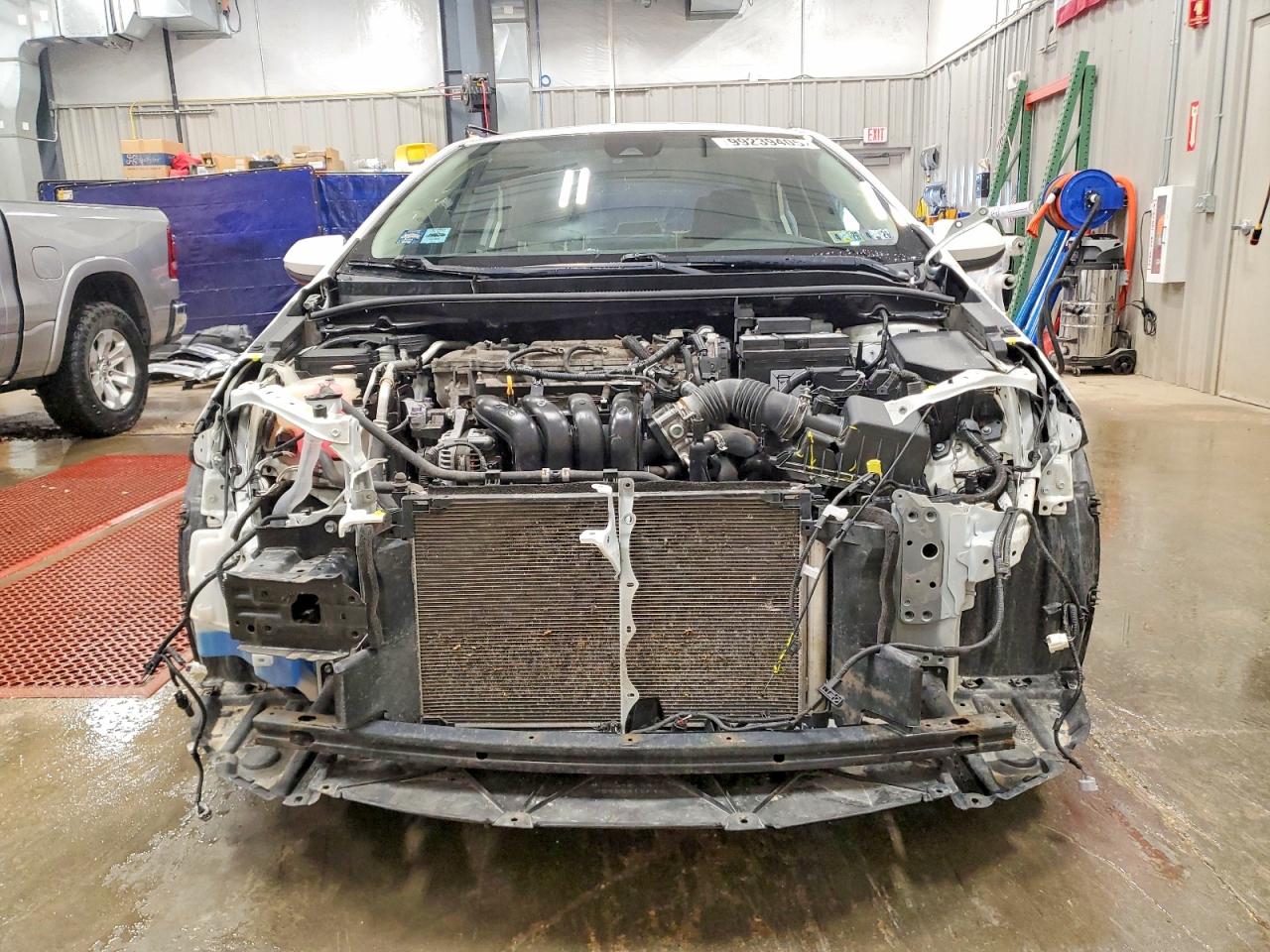 2020 TOYOTA COROLLA LE photo 5