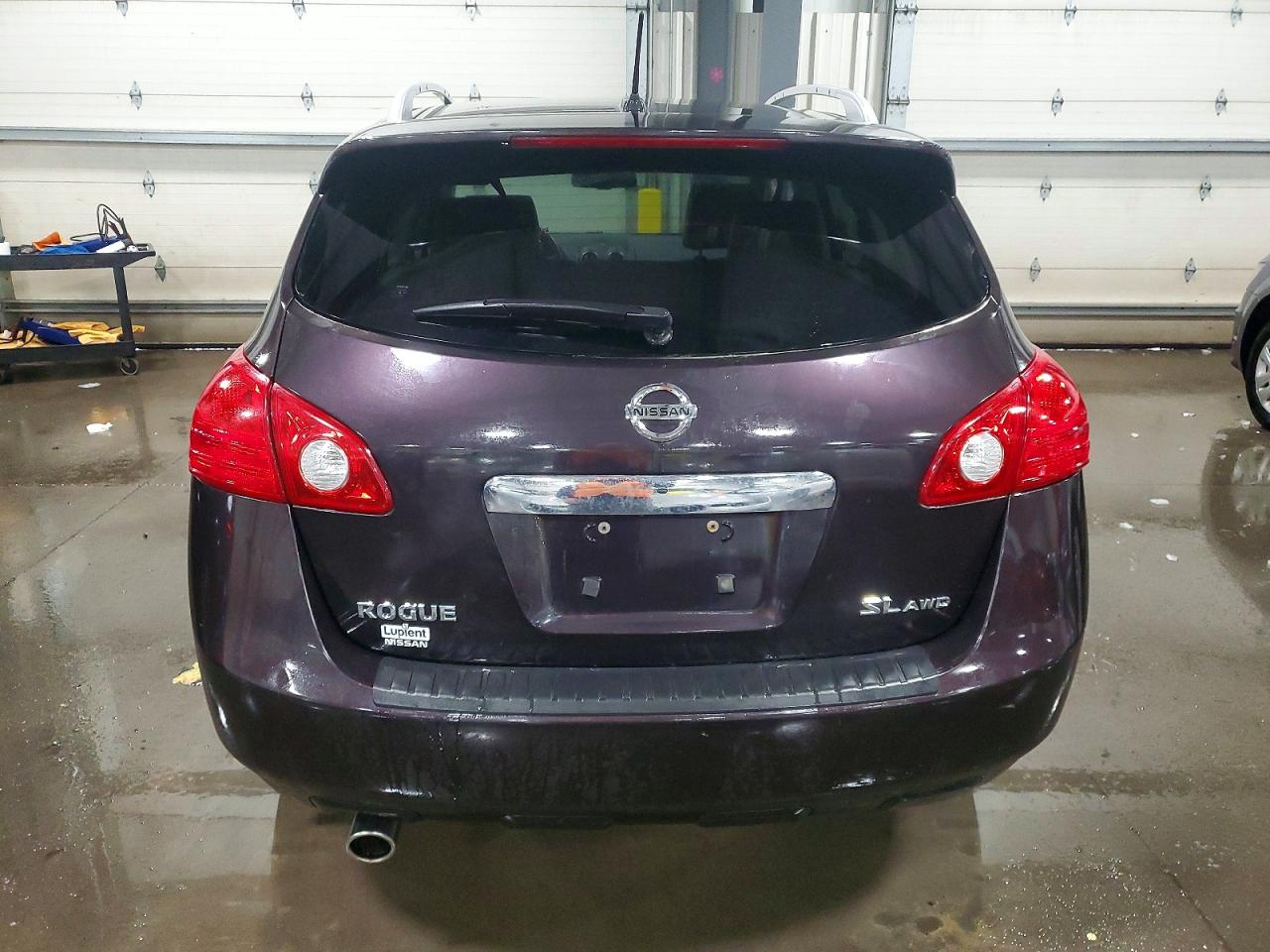 2013 NISSAN ROGUE S photo 6