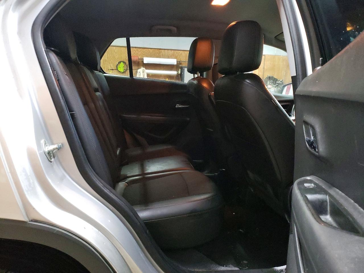 2020 CHEVROLET TRAX 1LT photo 11