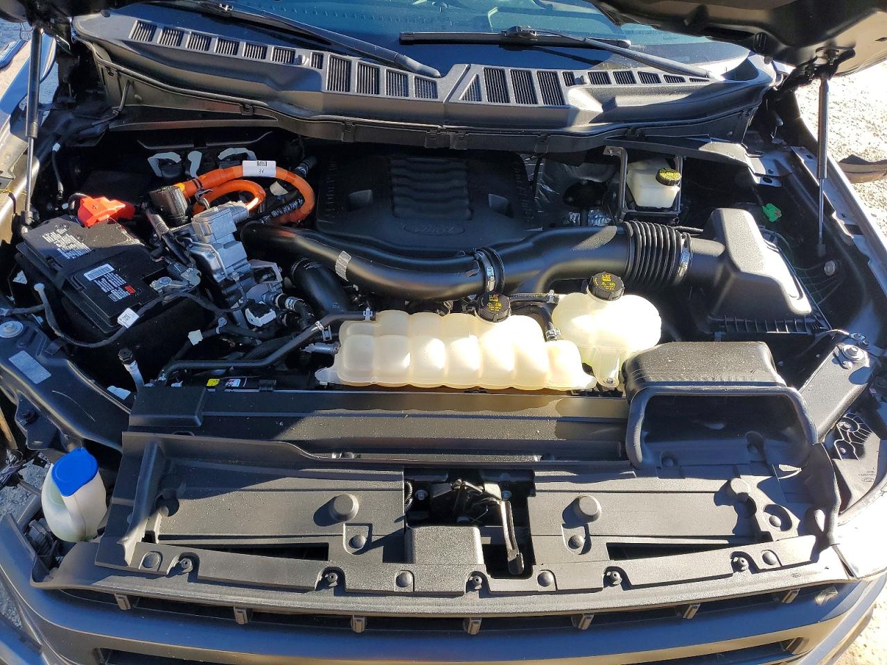 2021 FORD F150 SUPERCREW photo 21