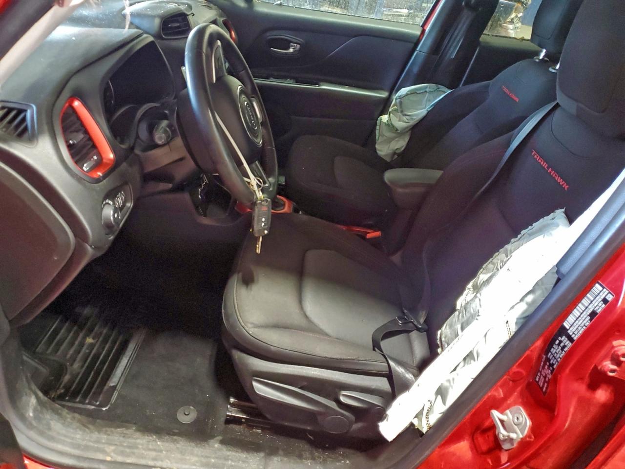 2015 JEEP RENEGADE TRAILHAWK photo 7