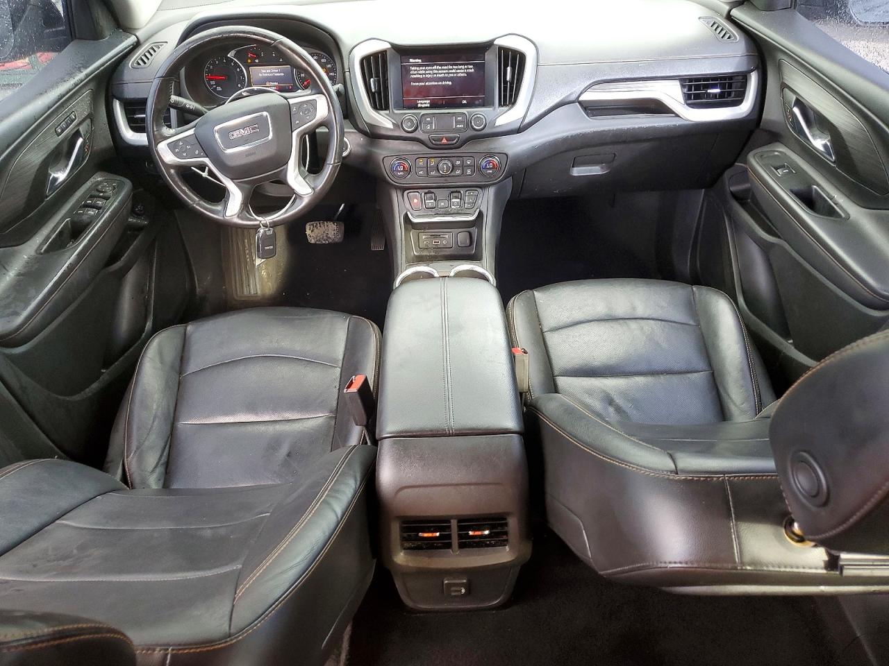 2019 GMC TERRAIN SLT photo 8