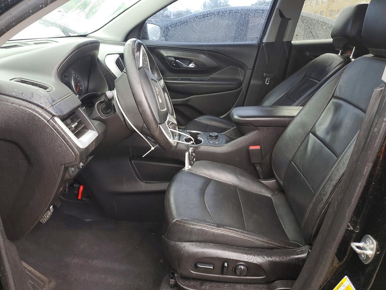 2019 GMC TERRAIN SLT photo 7