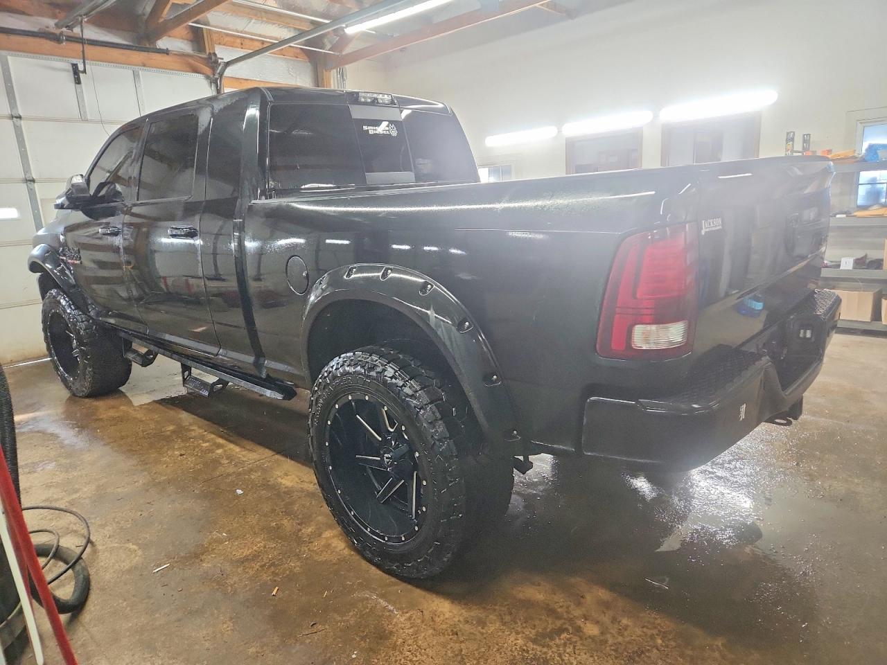 2018 RAM 2500 LARAMIE photo 2