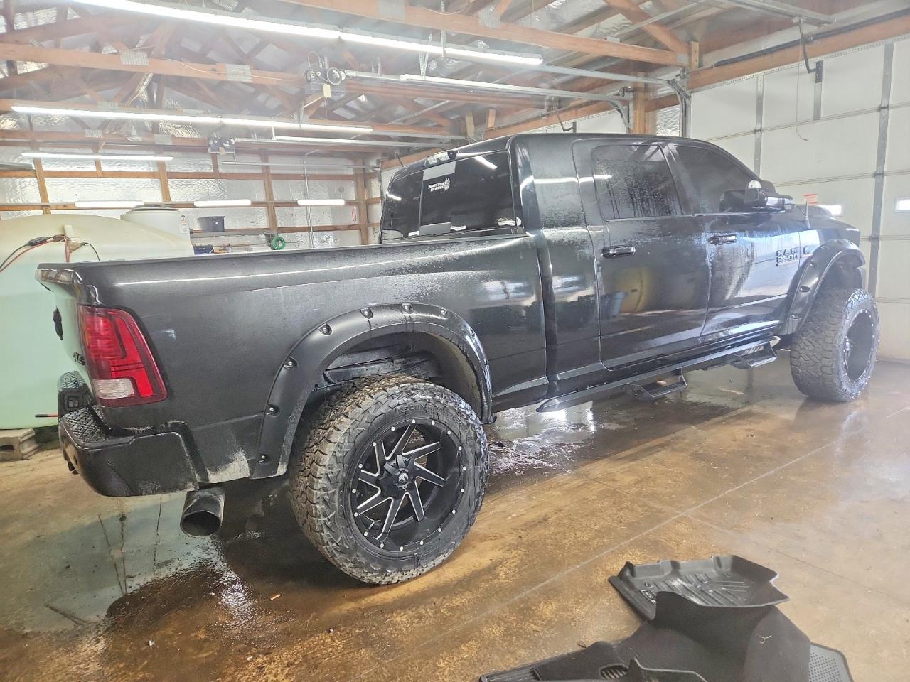2018 RAM 2500 LARAMIE photo 3