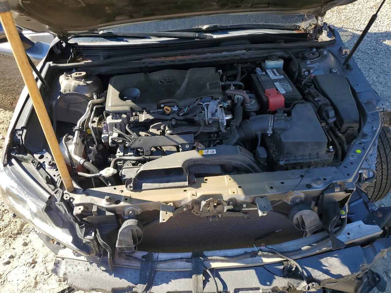 2018 TOYOTA CAMRY L photo 21