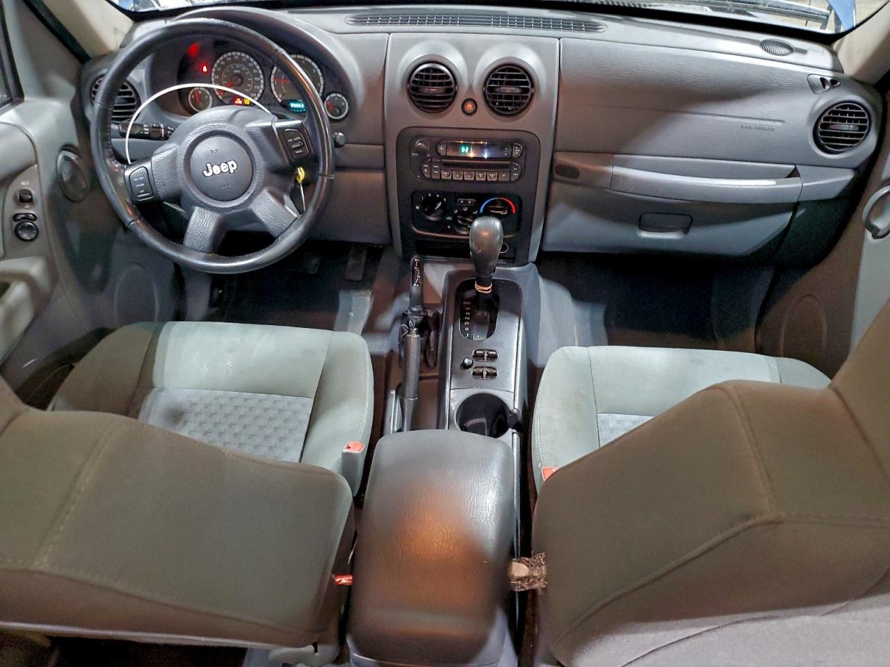 2005 JEEP LIBERTY SPORT photo 8