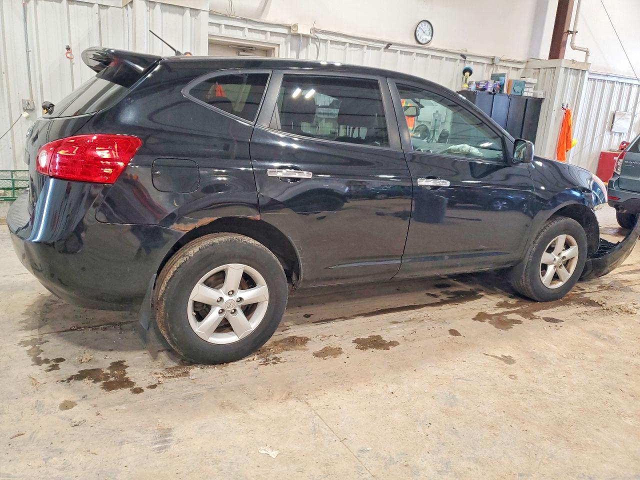2010 NISSAN ROGUE S photo 3