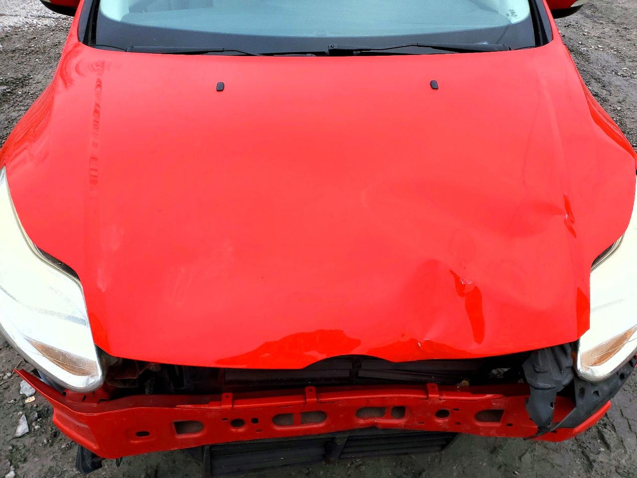 2014 FORD FOCUS SE photo 11