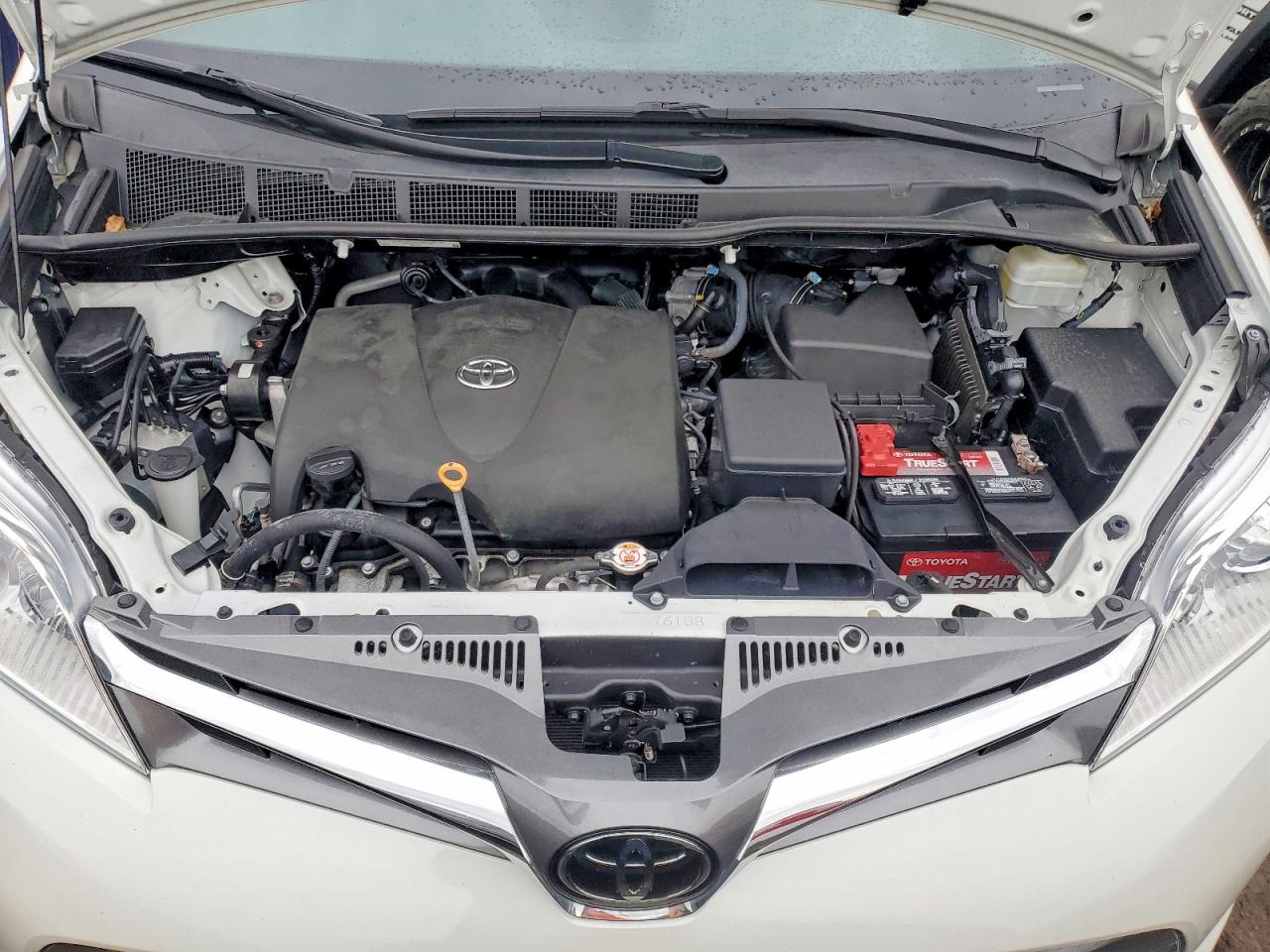 2020 TOYOTA SIENNA XLE PREMIUM 8-PASSENGER photo 12