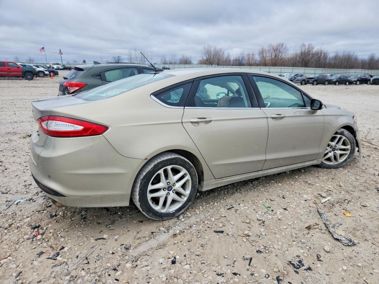 2016 FORD FUSION SE photo 3
