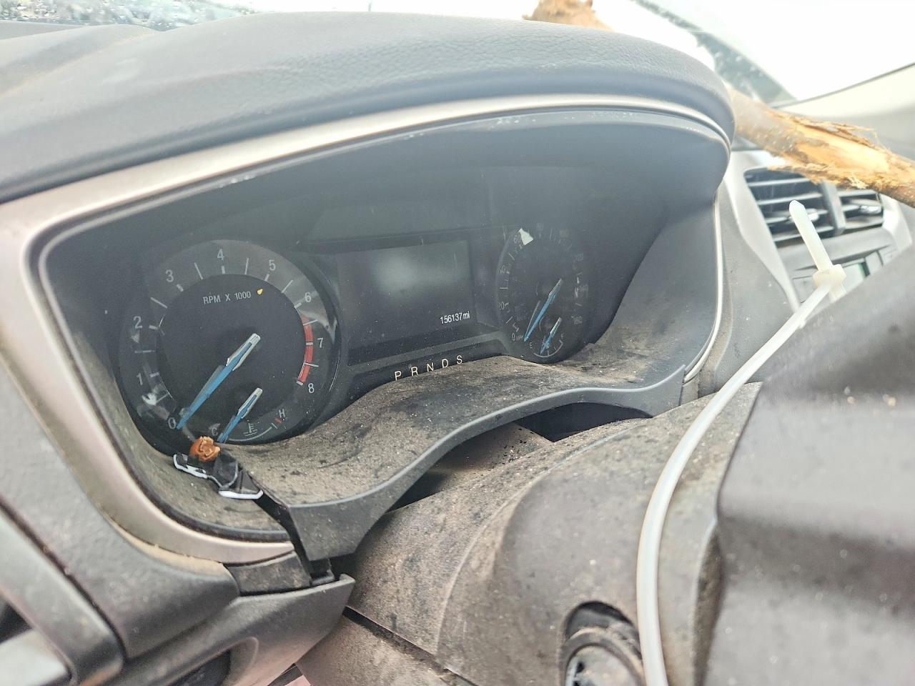 2016 FORD FUSION SE photo 9