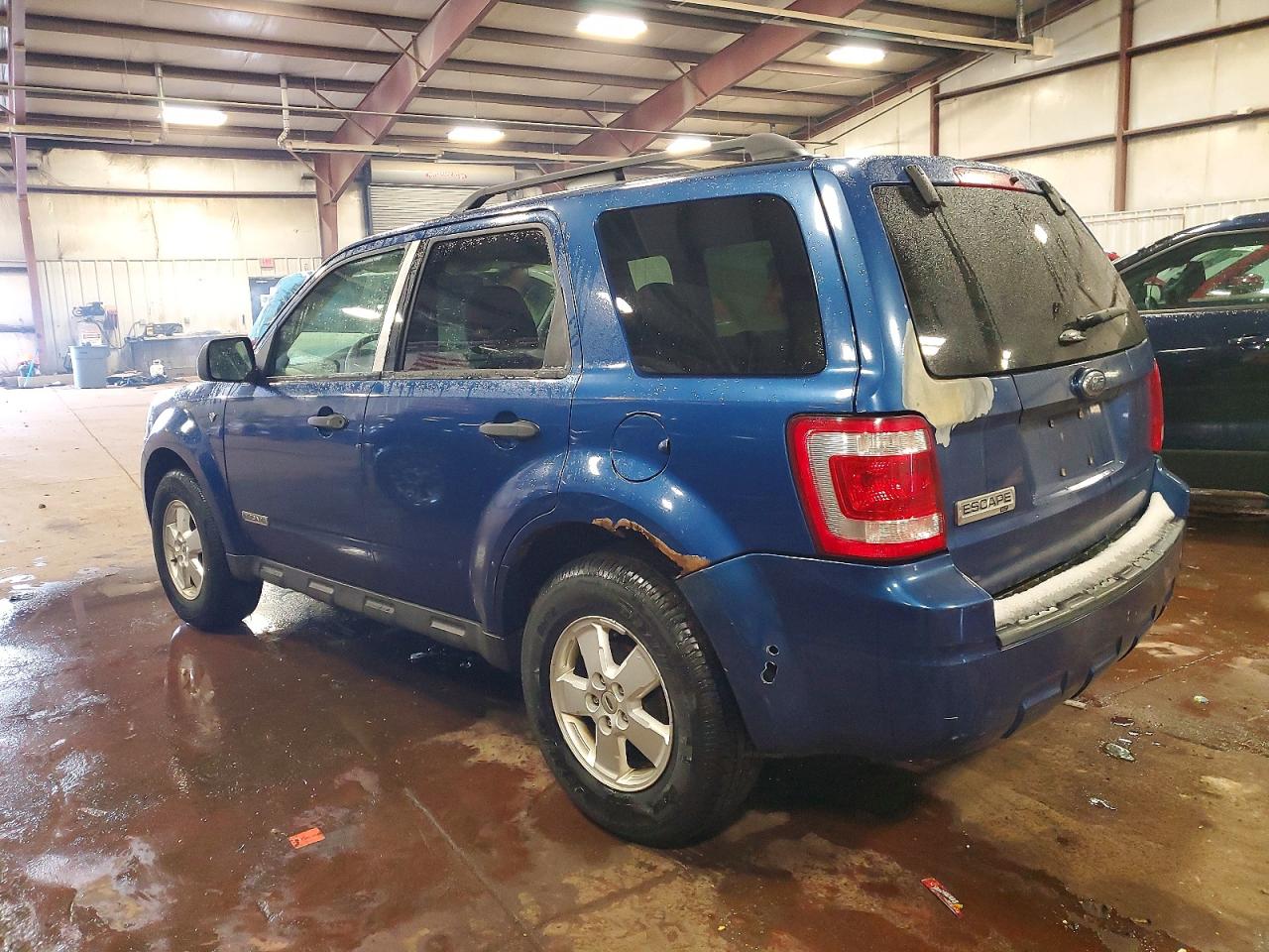 2008 FORD ESCAPE XLT photo 2