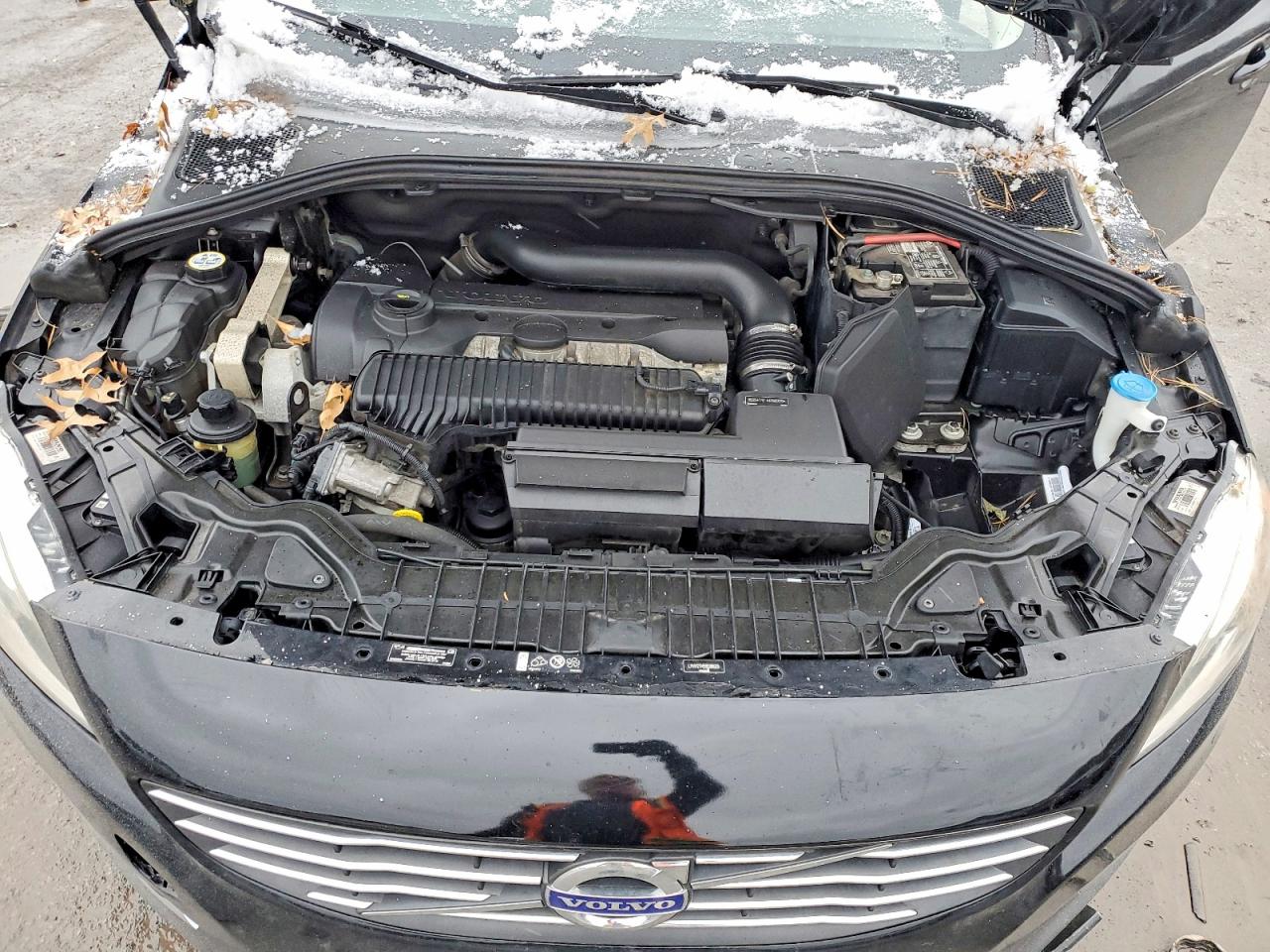 2016 VOLVO S60 PLATINUM photo 11