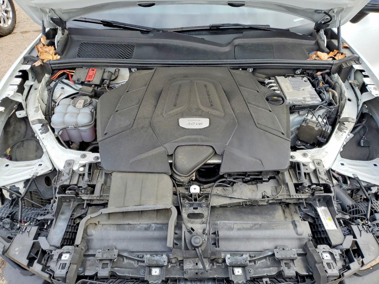 2019 PORSCHE CAYENNE photo 12