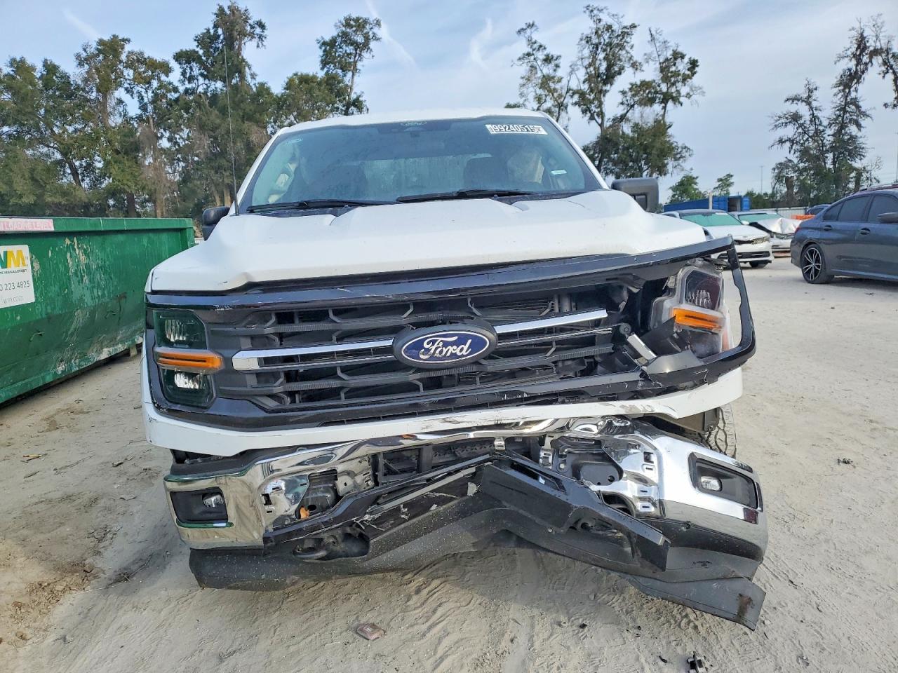 2025 FORD F150 XLT photo 5