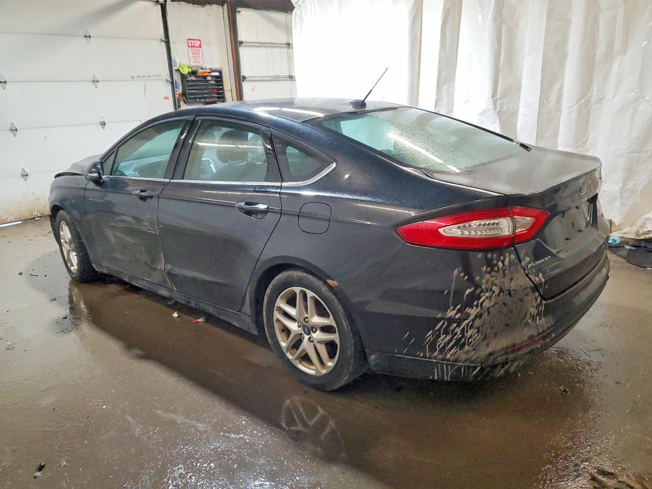 2013 FORD FUSION SE photo 2