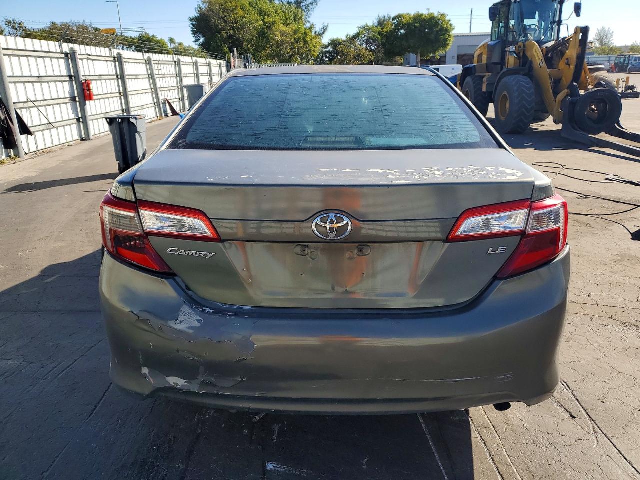 2012 TOYOTA CAMRY BASE photo 6