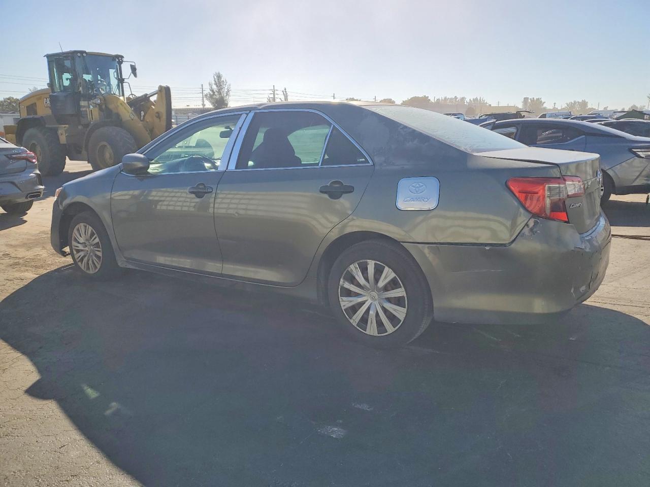 2012 TOYOTA CAMRY BASE photo 2