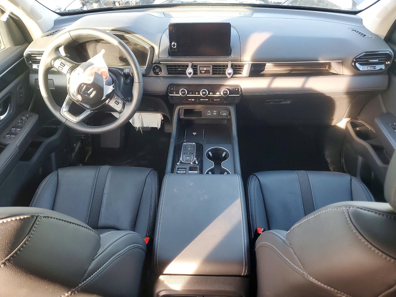 2025 HONDA PILOT EXL photo 29